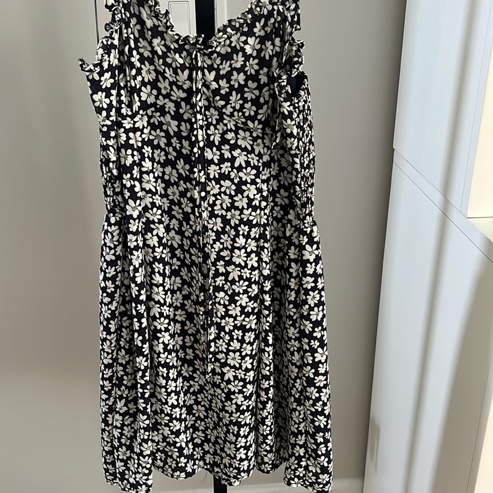 Vici navy mini sundress - Picture 2 of 4